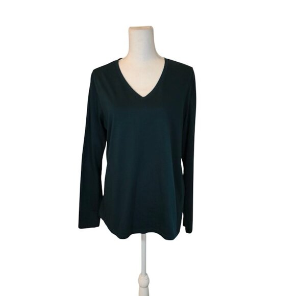 Lands' End Supima Cotton Top Women Size Medium Green Vneck Casual Preppy - Picture 1 of 6